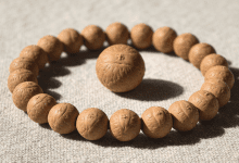 What Is A Mala Bracelet & How To Use It-ZenMalas Blog