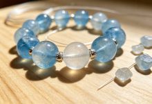 The Aquamarine & Milky Crystal Bracelet Is Your New Minimalist Essential-ZenMalas Blog