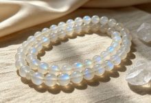Moonstone vs Other White Gemstones: Differences, Meanings, and How to Choose the Right Gemstone-ZenMalas Blog